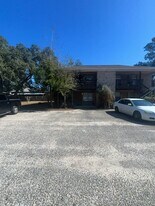 915 Canopy Ln in Fort Walton Beach, FL - Building Photo