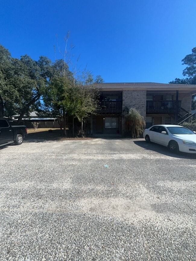 property at 915 Canopy Ln