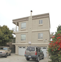 4380 Temecula St Apartments