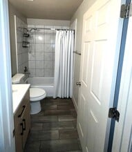 2020-2030 Fulkerth Rd in Turlock, CA - Building Photo - Building Photo