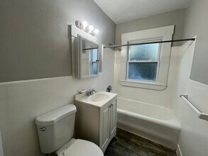 53 Arlington St in Lynn, MA - Foto de edificio - Building Photo