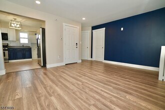 26 Tappan Ave in Belleville, NJ - Building Photo - Building Photo