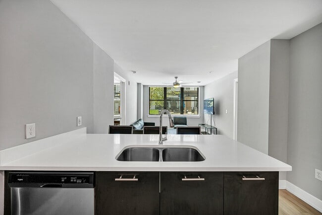 Empire Columbia Apartments in Columbia, SC - Foto de edificio - Building Photo