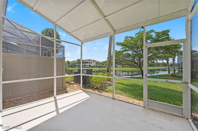 property at 1084 Hampton Cir