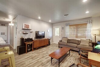 3010 Susquehanna Ln in Austin, TX - Building Photo - Building Photo