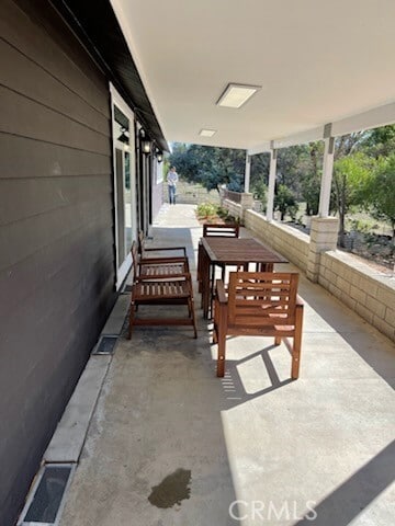 property at 36005 Glen Oaks Rd