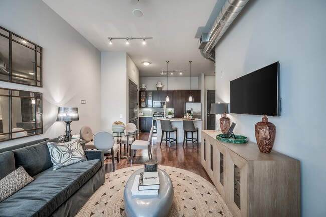 Millennium Six Pines in The Woodlands, TX - Foto de edificio - Building Photo