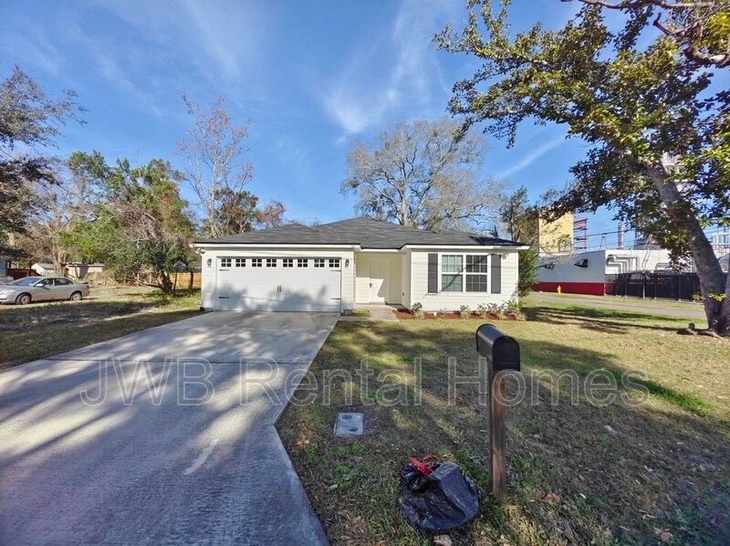 705 Broxton St in Jacksonville, FL - Building Photo