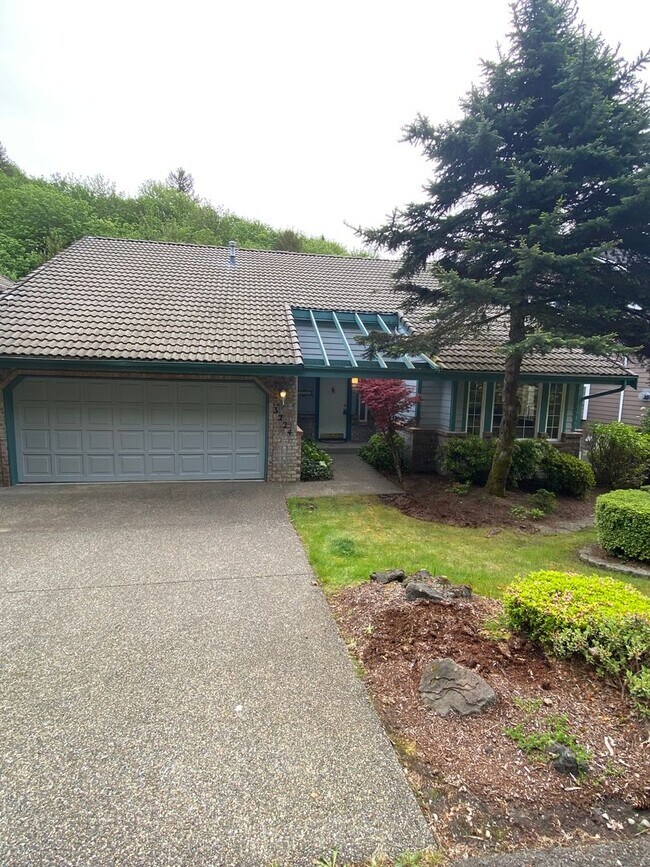 3224 Crosby Blvd SW in Tumwater, WA - Building Photo - Building Photo