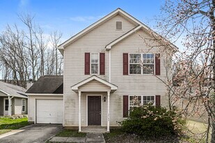 2749 Fairstone Ave in Charlotte, NC - Building Photo