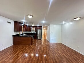 50-24 190th St in Queens, NY - Building Photo - Building Photo