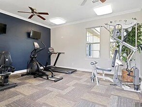 1009 Renova Dr in Baton Rouge, LA - Building Photo - Building Photo