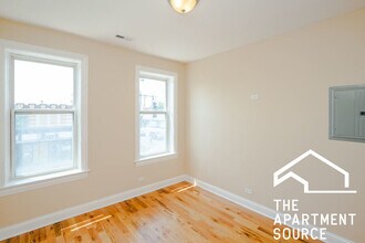 3205 N Central Ave in Chicago, IL - Building Photo - Building Photo