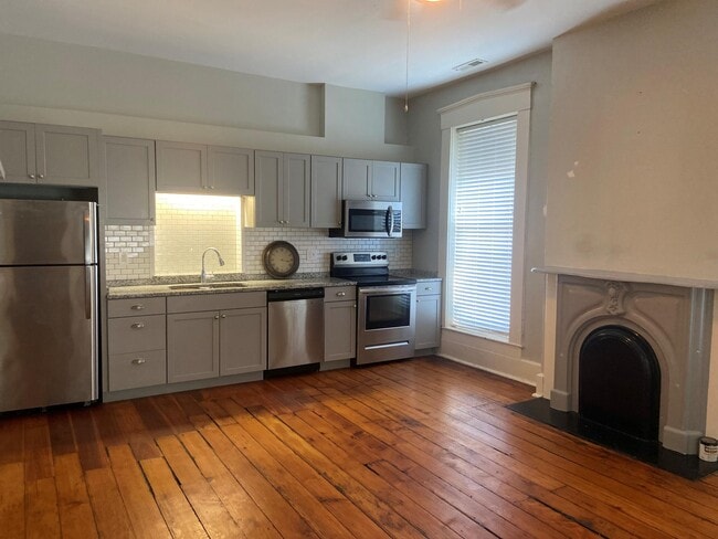 249 S Limestone in Lexington, KY - Building Photo - Building Photo