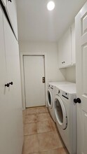 8511 Rudnick Ave in Los Angeles, CA - Building Photo - Building Photo