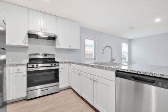 10018 Braun Crst in San Antonio, TX - Building Photo - Building Photo