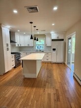 23 Old Farm Rd in Berkeley Heights, NJ - Building Photo - Building Photo