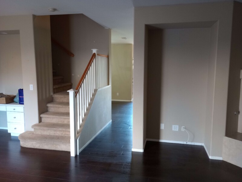977 Garrett Way in San Jacinto, CA - Building Photo