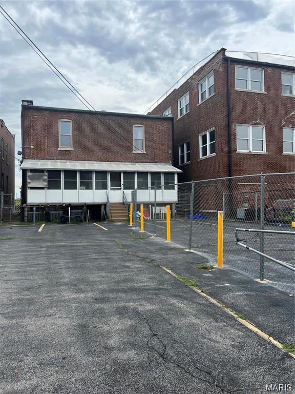 3465 S Grand Blvd in St. Louis, MO - Building Photo - Building Photo