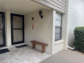 5665 Trailwinds Dr, Unit 616 in Ft. Myers, FL - Building Photo - Building Photo