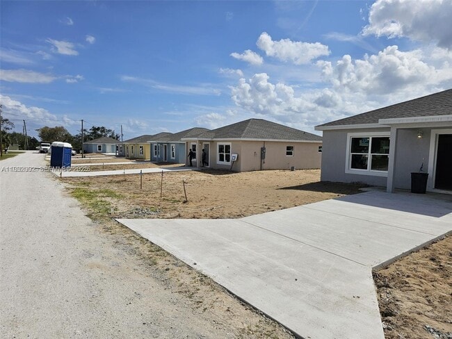 1219 Ramona Ave in Sebring, FL - Building Photo - Building Photo