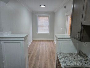 4753 N Monticello Ave in Chicago, IL - Building Photo - Building Photo
