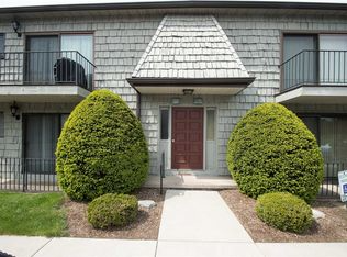 property at 20 Great Wood Ct