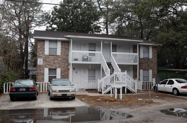 5639 Read St in North Charleston, SC - Foto de edificio - Building Photo