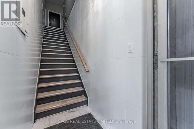 73 King St E in Hamilton, ON - Building Photo - Building Photo