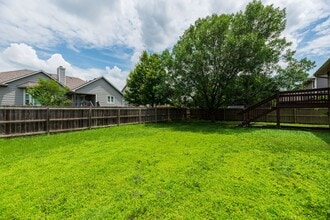 140 Elm Ct in Andover, KS - Building Photo - Building Photo