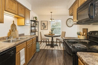 Courtney Heights Apartments in Slidell, LA - Building Photo - Building Photo