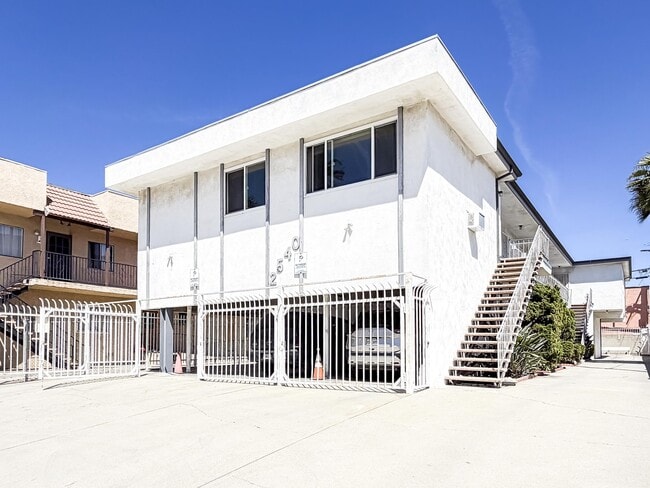 2540 3rd Ave in Los Angeles, CA - Building Photo - Building Photo