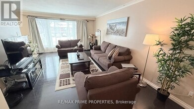 3563 Laddie Crescent in Mississauga, ON - Building Photo - Building Photo