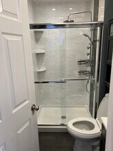 28 Park Ave, Unit Apt 2R in Lawrence, NY - Building Photo - Building Photo