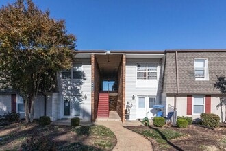 Southwood Apartments in Richmond, VA - Building Photo - Building Photo