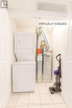 60 Parrotta Dr in Toronto, ON - Building Photo - Building Photo