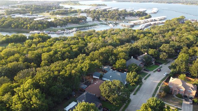 2182 Brady Dr in Lewisville, TX - Building Photo