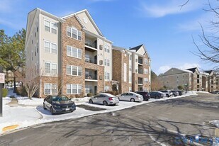 1000 Westwood Village Way in Midlothian, VA - Building Photo