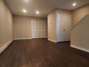 66 V St NW in Washington, DC - Building Photo - Building Photo