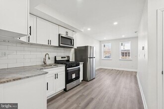 746 Pine St in Camden, NJ - Building Photo - Building Photo