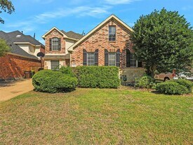 9233 Dark Forest Dr in Plano, TX - Building Photo