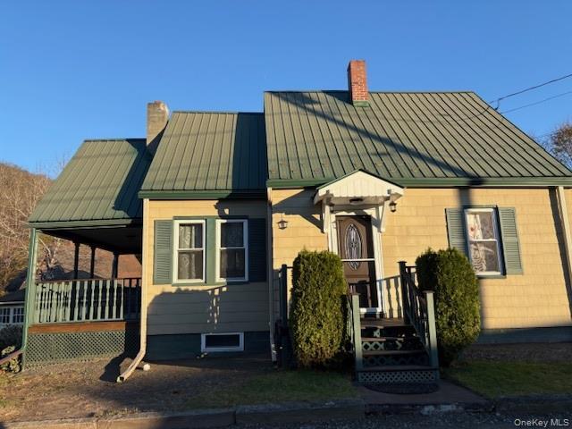 property at 9 Academy St