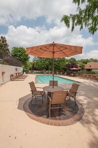 Building Photo - Woods Of Post House Apartments in Jackson, Tennessee
