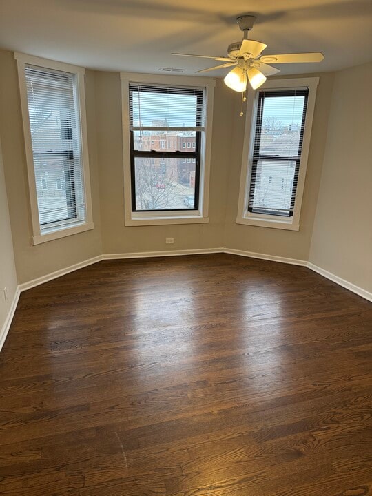 1500 N Rockwell St, Unit 3 in Chicago, IL - Building Photo