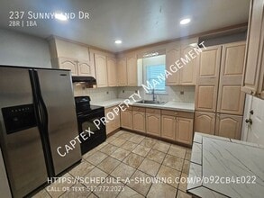 237 Sunnyland Dr in San Antonio, TX - Building Photo - Building Photo
