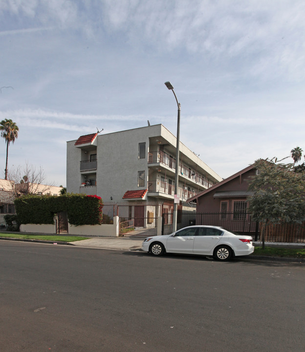 1406 N Serrano Ave in Los Angeles, CA - Building Photo