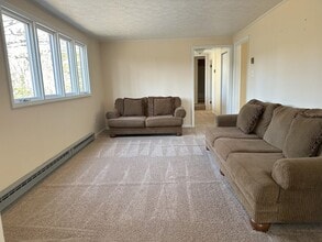 7432 Slanesville Pike in Points, WV - Building Photo - Building Photo