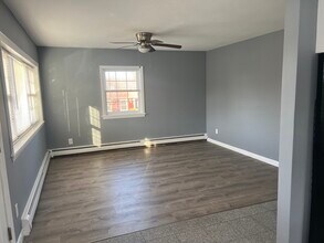 52 Beach in Plymouth, MA - Building Photo - Building Photo