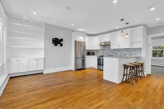 24 Upton St in Boston, MA - Building Photo - Building Photo