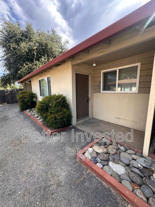 property at 220 Ford St